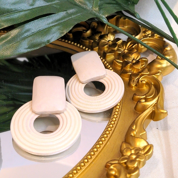 🍑 Tropical Island Inspired Geometric Natural Wood Women Earring One Size A-030 - Picture 2 of 8